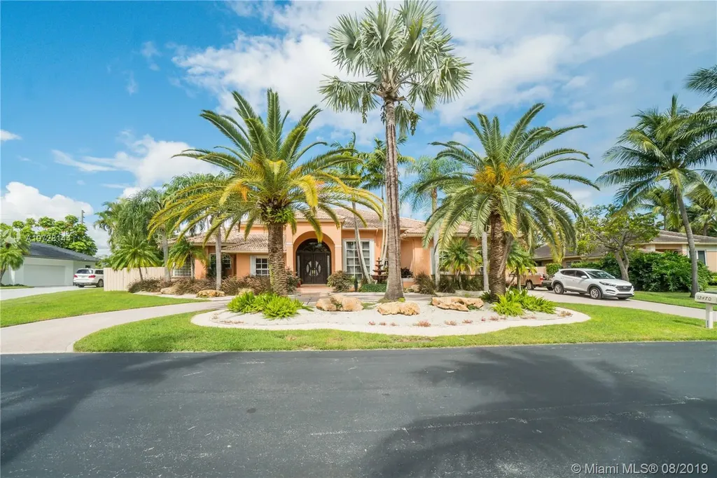 12470 SW 101st Court Miami FL 33176
