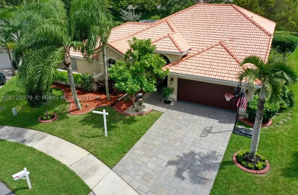 3900 NW 54th Court Coconut Creek FL 33073
