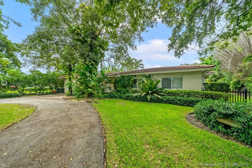 601 Alminar Avenue Coral Gables FL 33146