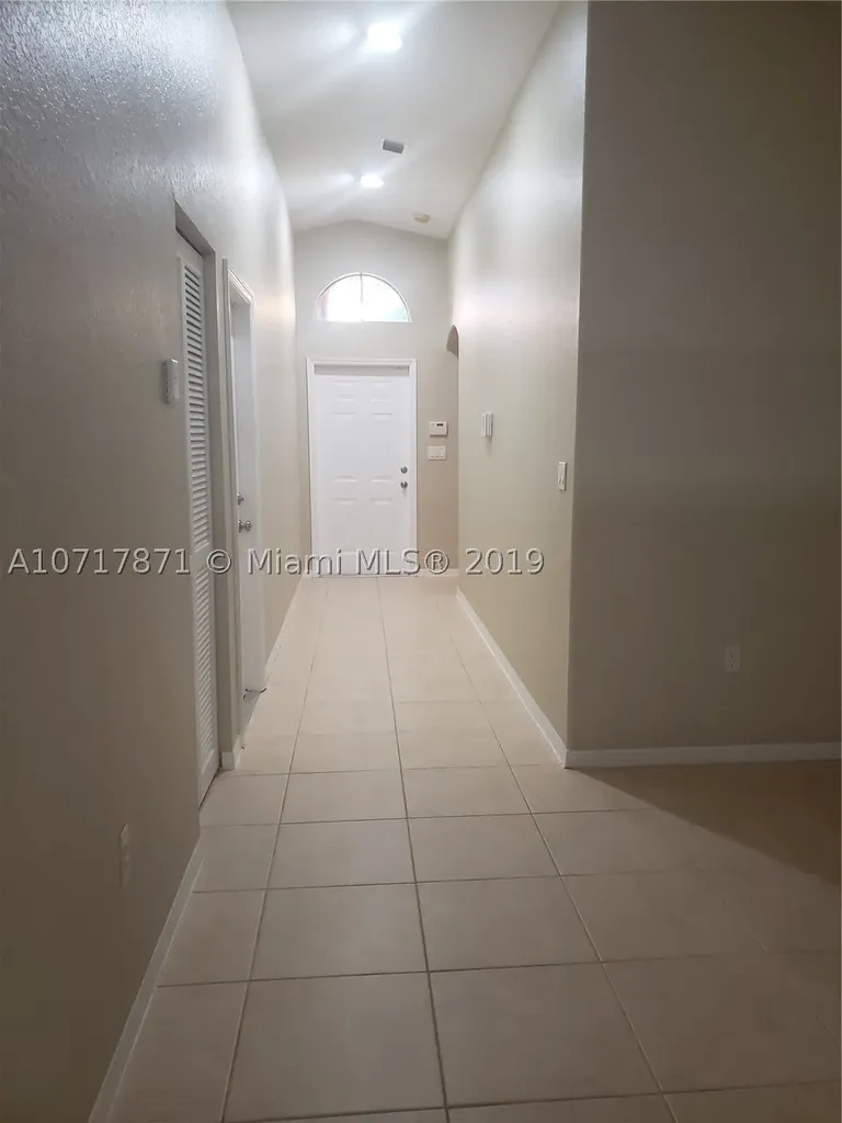 1865 SE 13th Street Homestead FL 33035