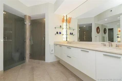 400 Alton Road Miami Beach FL 33139