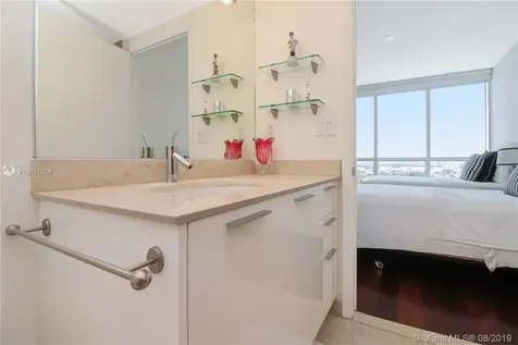 400 Alton Road Miami Beach FL 33139