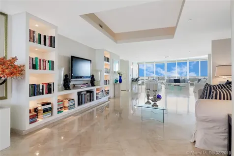 400 Alton Road Miami Beach FL 33139
