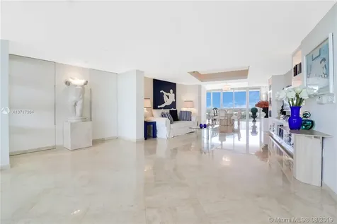 400 Alton Road Miami Beach FL 33139