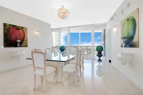 400 Alton Road Miami Beach FL 33139