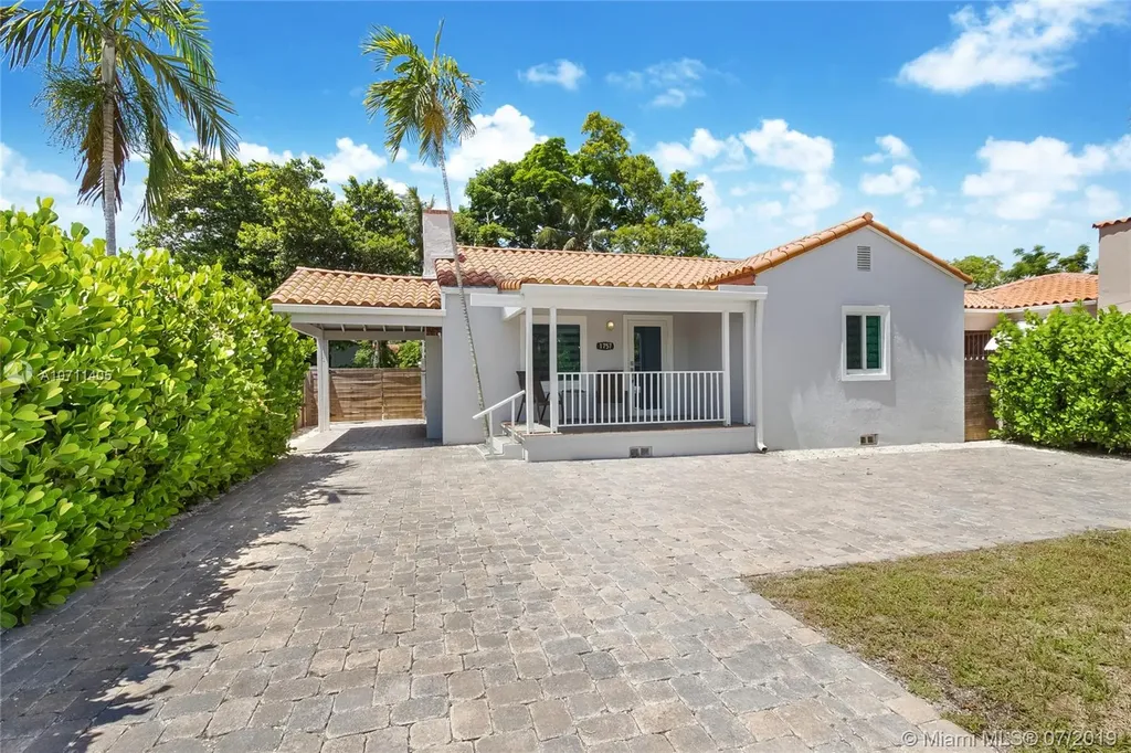 1757 SW 24th Terrace Miami FL 33145