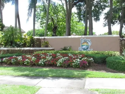 5053 SW 154th Place Miami FL 33185