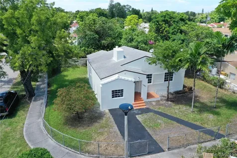 1061 NW 42nd Street Miami FL 33127