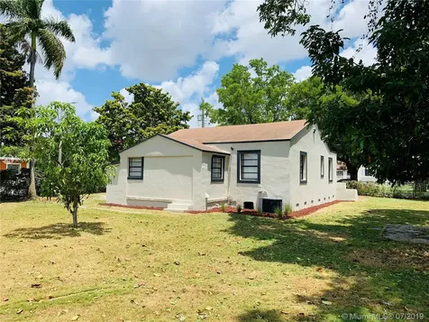 1394 NW 42nd Street Miami FL 33142