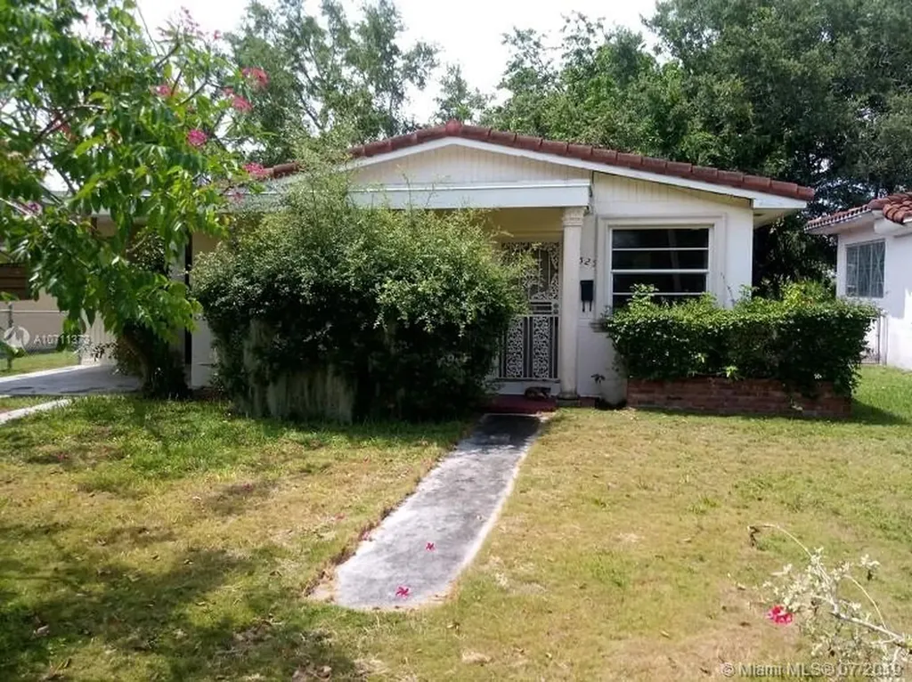 3525 Florida Avenue Miami FL 33133