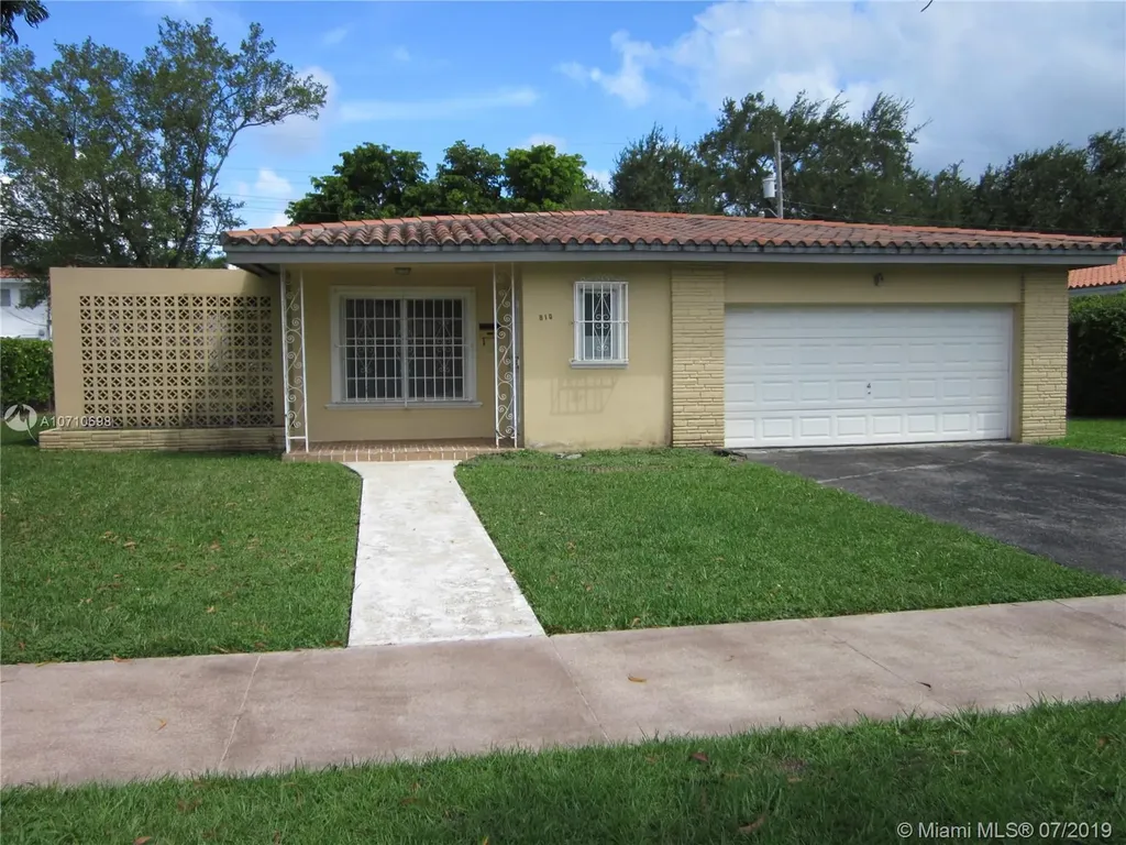 810 Benevento Avenue Coral Gables FL 33146