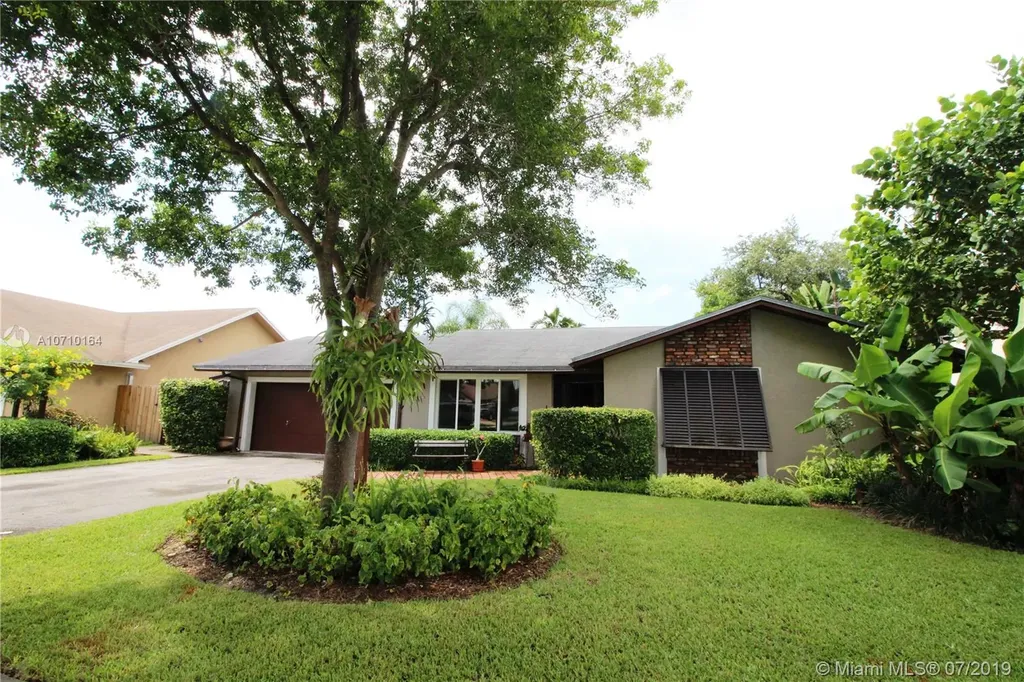 13360 SW 99th Terrace Miami FL 33186