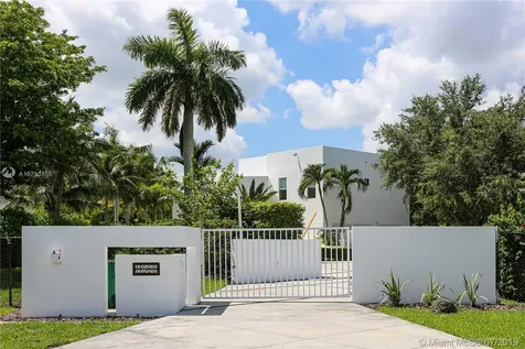 11600 SW 95th Street Miami FL 33176