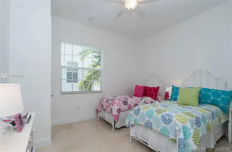 7706 SW 54th Avenue Miami FL 33143