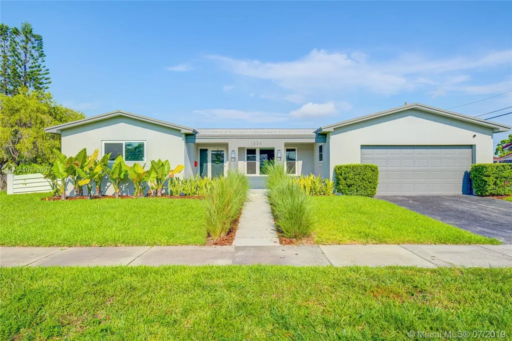 1824 SW 100th Avenue Miami FL 33165