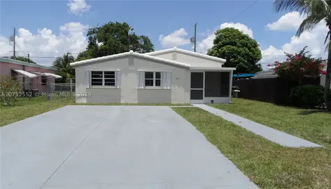 1471 NE 180th Street North Miami Beach FL 33162