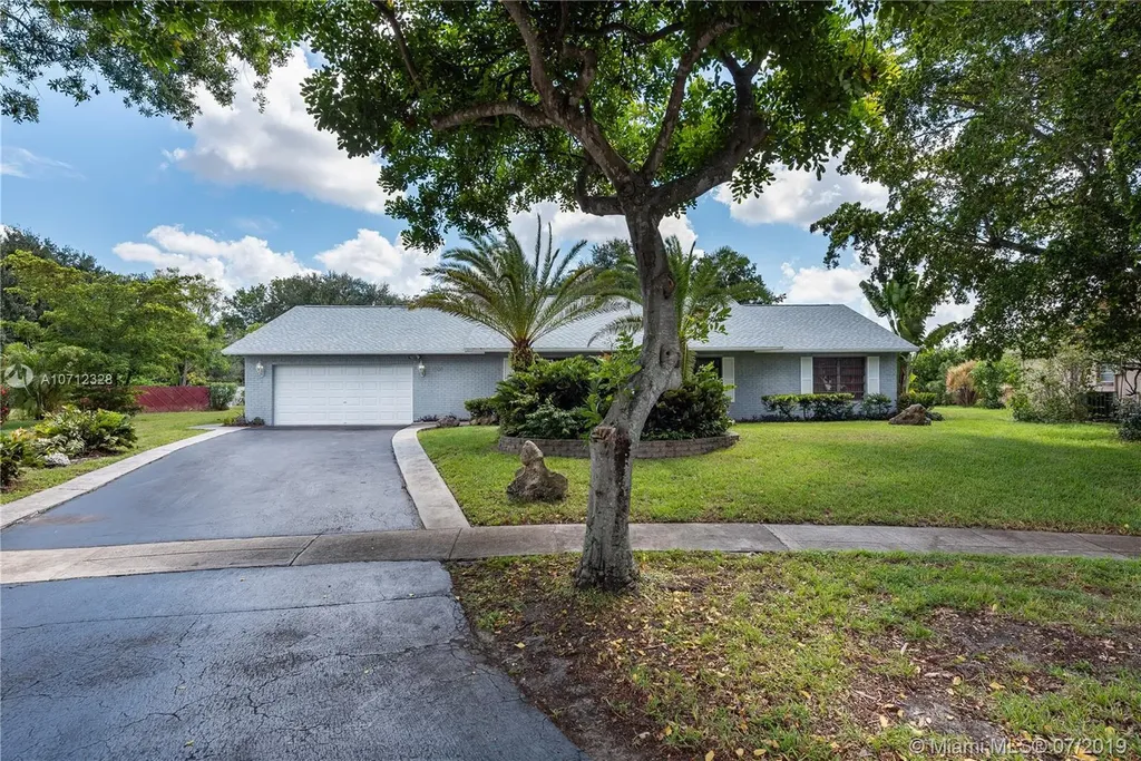 1300 SW 73rd Avenue Plantation FL 33317