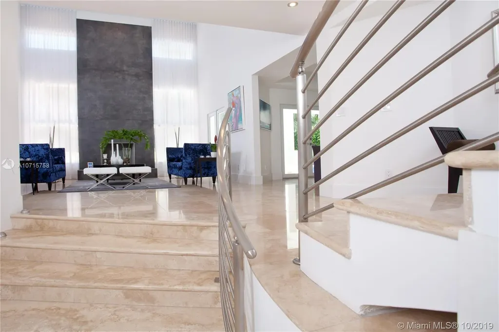 7103 Mira Flores Avenue Coral Gables FL 33143