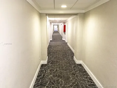 19390 Collins Avenue Sunny Isles Beach FL 33160