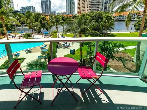 19390 Collins Avenue Sunny Isles Beach FL 33160