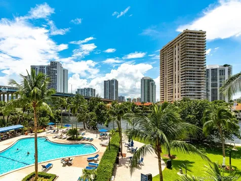 19390 Collins Avenue Sunny Isles Beach FL 33160