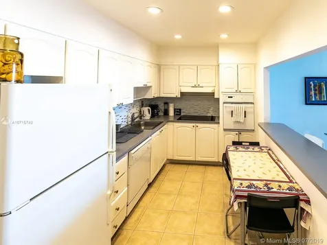 19390 Collins Avenue Sunny Isles Beach FL 33160