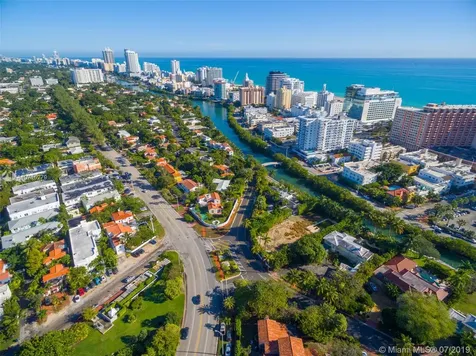 2687 Flamingo Drive Miami Beach FL 33140