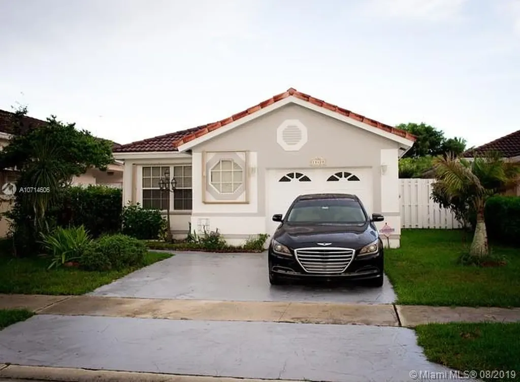 13428 NW 5th Place Plantation FL 33325