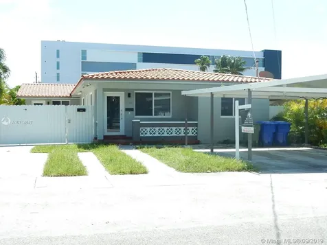 2746 SW 21st Street Miami FL 33145