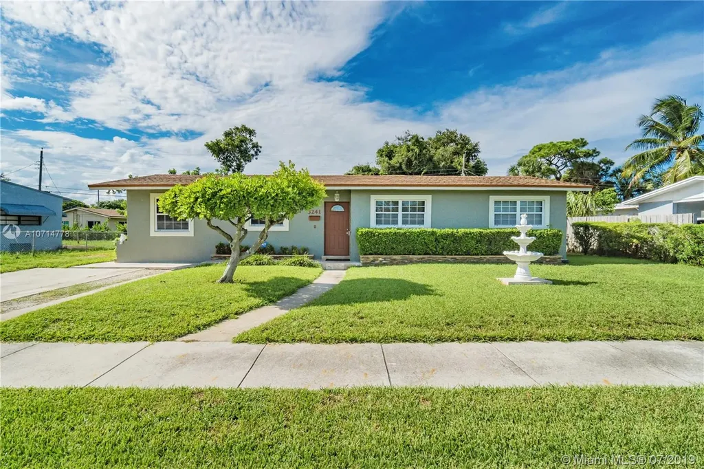 3241 NW 4th Street Lauderhill FL 33311
