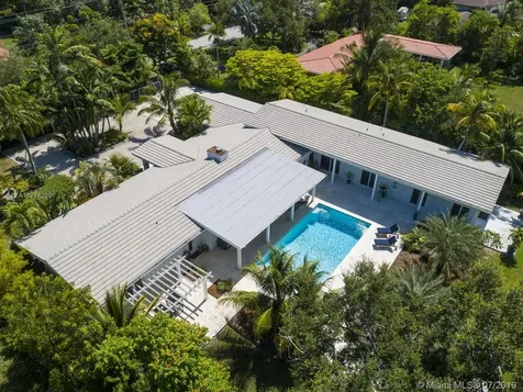 7515 SW 124th Street Pinecrest FL 33156