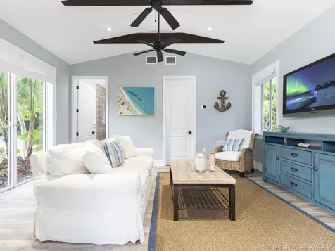 7515 SW 124th Street Pinecrest FL 33156
