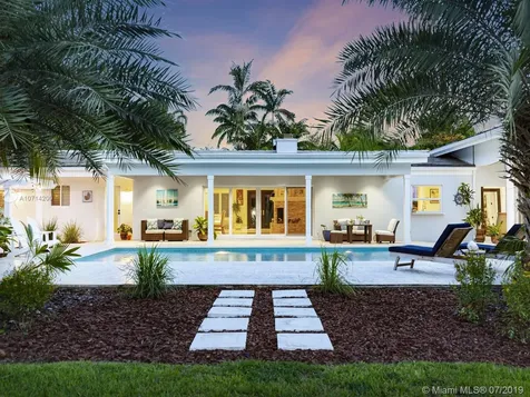 7515 SW 124th Street Pinecrest FL 33156