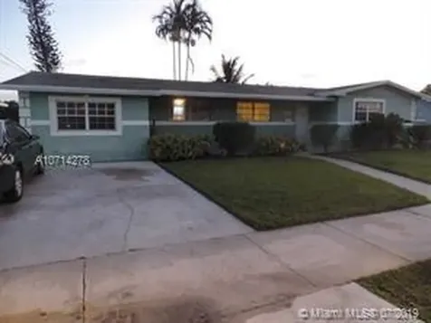 2100 NW 173rd Terrace Miami Gardens FL 33056