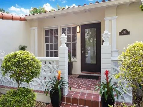 915 Monterey Street Coral Gables FL 33134