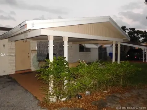 5631 Coolidge Street Hollywood FL 33021