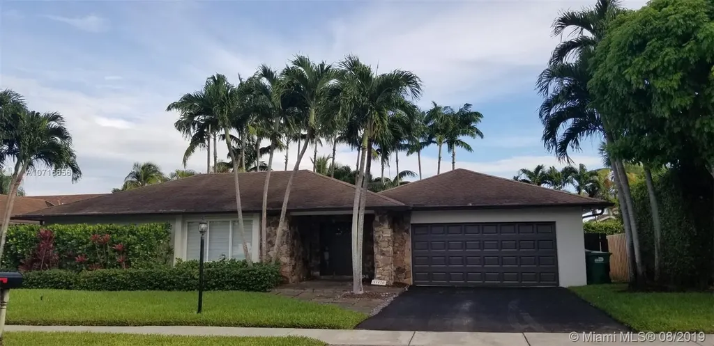 11470 SW 99th Terrace Miami FL 33176