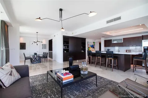 3330 NE 190th Street Aventura FL 33180