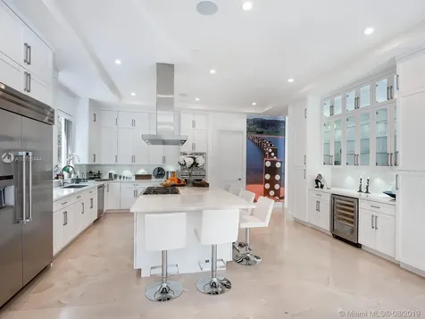 5224 San Ignacio Avenue Miami FL 33146