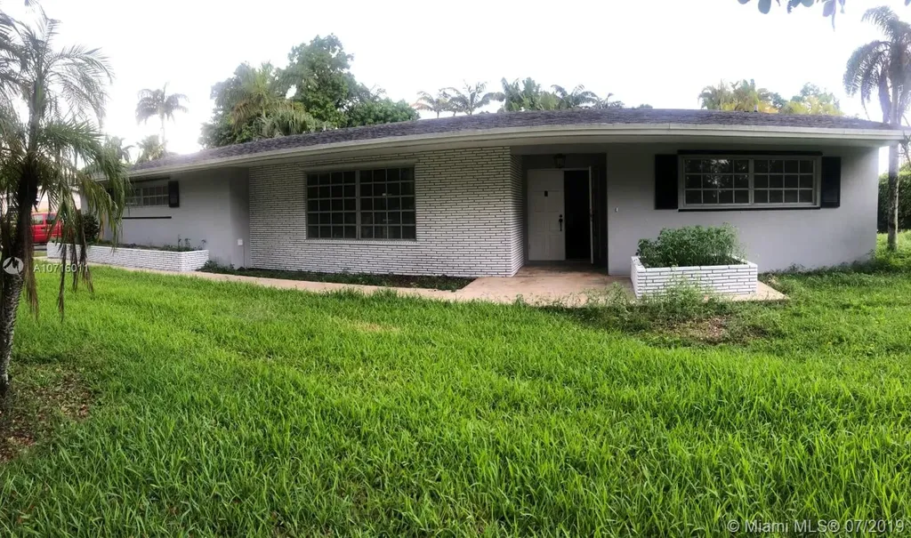 9721 SW 120th Street Miami FL 33176