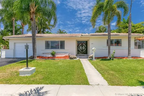 6771 SW 48th Terrace Miami FL 33155