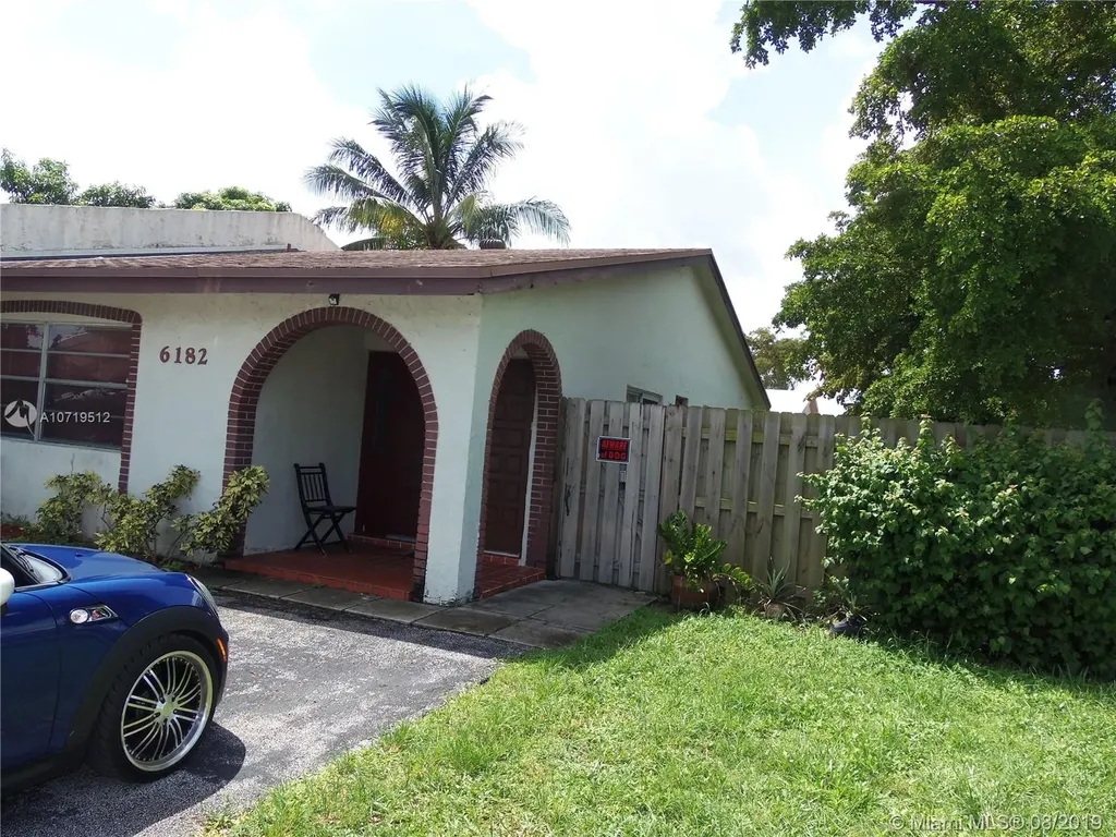 6182 SW 4th Street Margate FL 33068