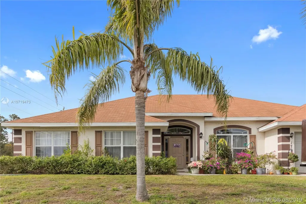 1792 SW Anderson Street Port St. Lucie FL 34953
