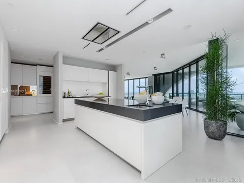 1000 Biscayne Boulevard Miami FL 33132