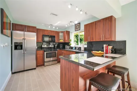 1210 SW 82nd Avenue North Lauderdale FL 33068