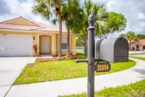 20894 NW 20th Street Pembroke Pines FL 33029