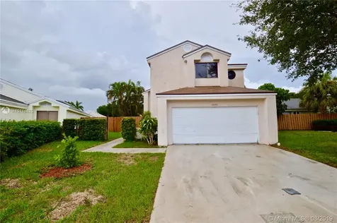 3851 NW 20th Street Coconut Creek FL 33066