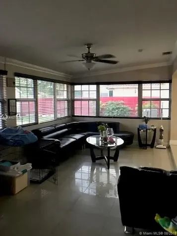 7991 W 15th Court Hialeah FL 33014