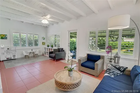 8301 SW 61st Avenue South Miami FL 33143