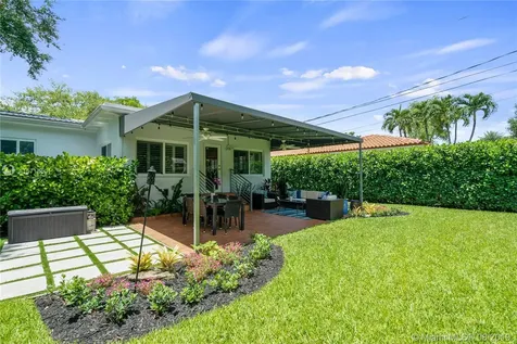 8301 SW 61st Avenue South Miami FL 33143